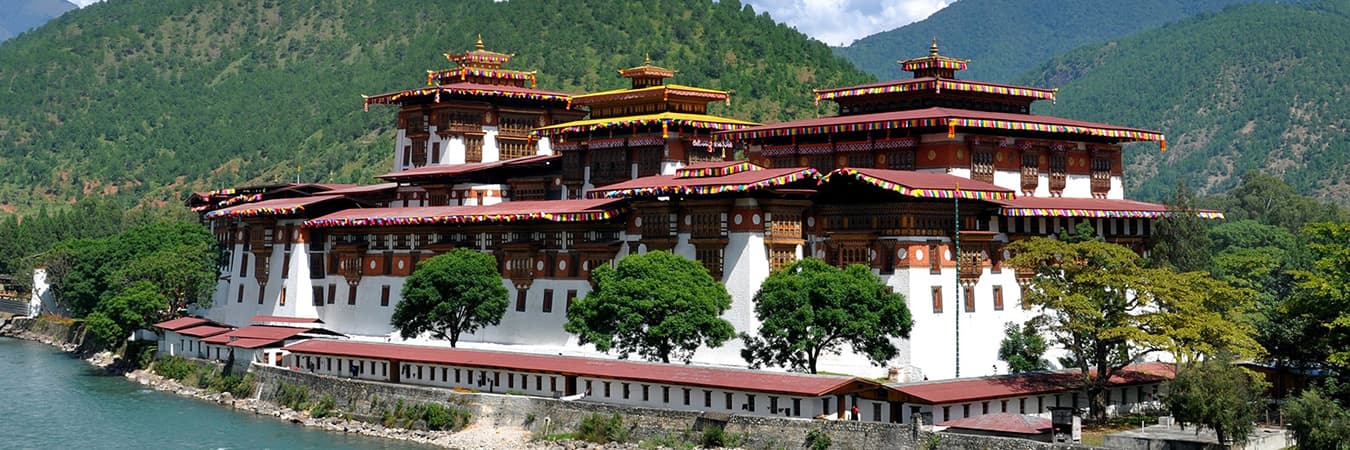 Bhutan Luxury Tour, Nepal and Bhutan Luxury tours