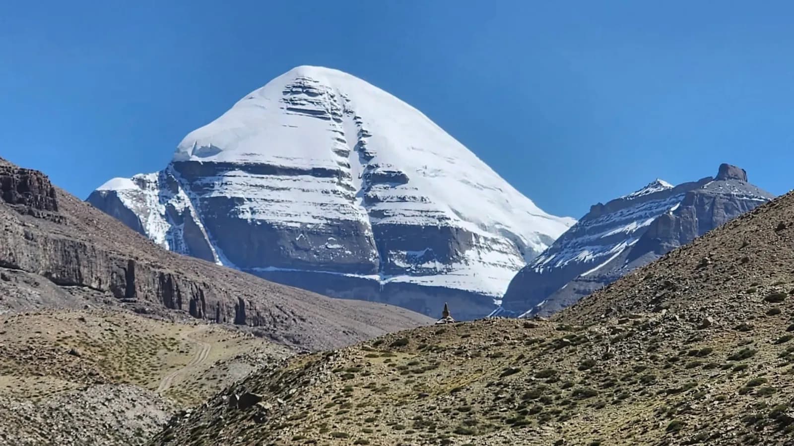 Day 13, ZuthulPhuk - Darchen Parikrama Trek Day 3 - and drive to Saga, photo 2 of 3