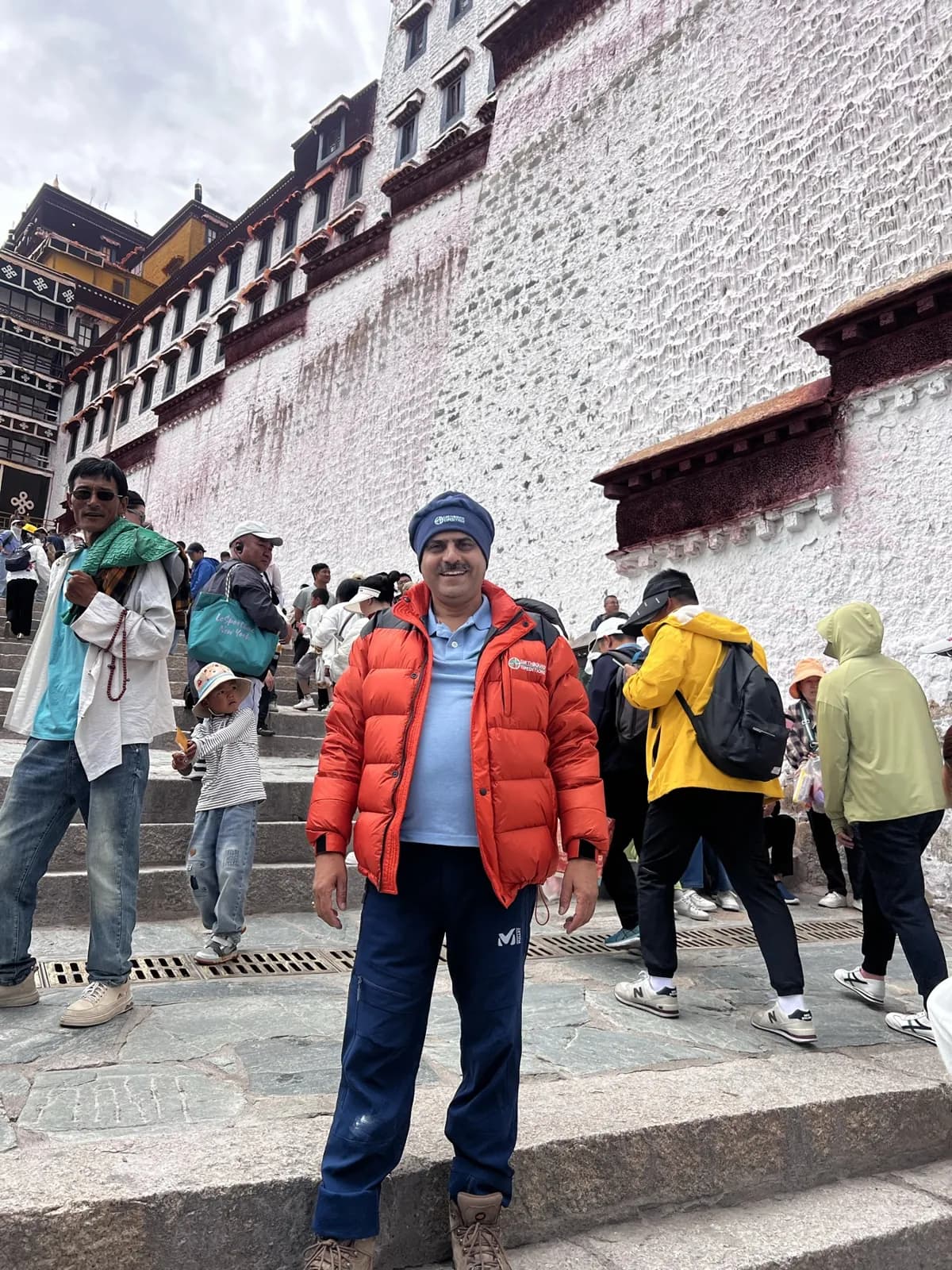 Day 6, Lhasa - Shigatse, photo 1 of 3