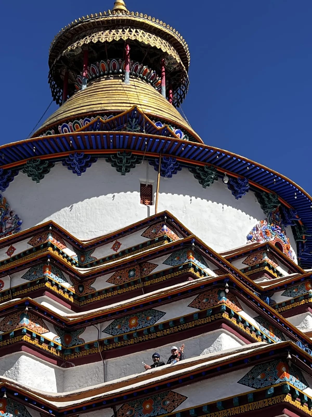 Day 3, Drive to Shigatse (3900 m), photo 2 of 2